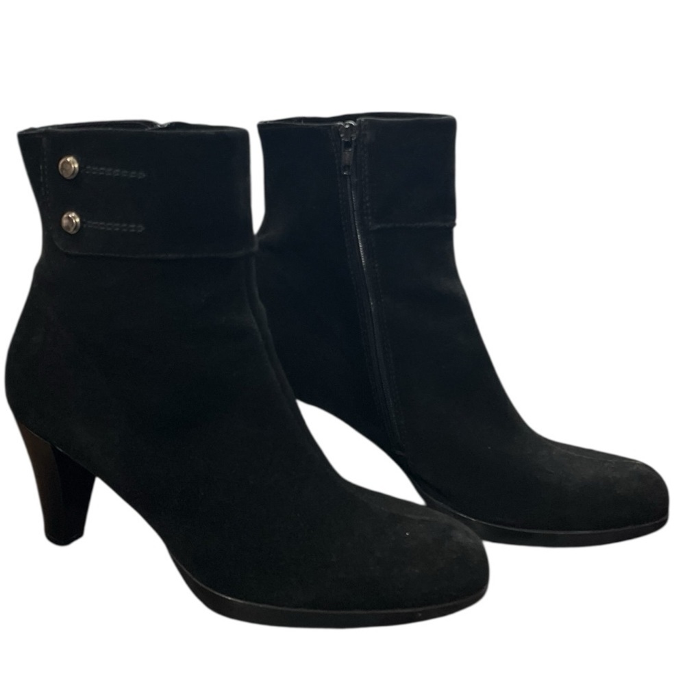 La Canadienne Mirabella Black Suede Heeled Booties Size 9M